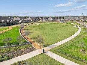 2533  Westbank Trail , Garland Texas 75042