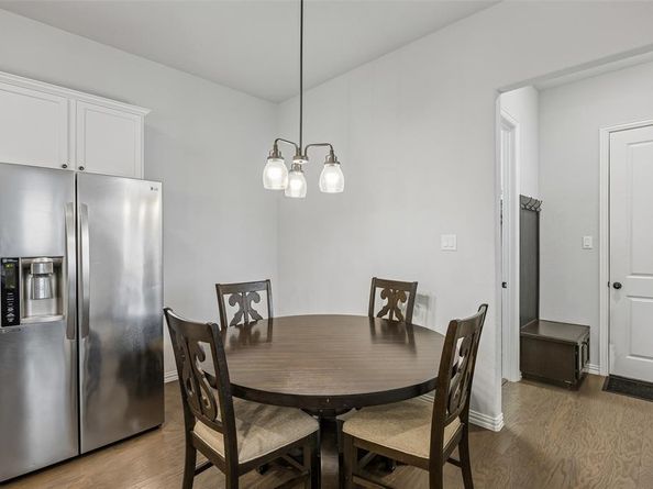 2533  Westbank Trail , Garland Texas 75042