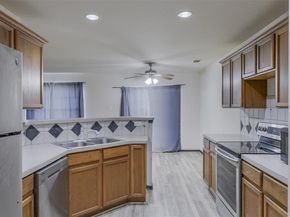 7724  Water Fowl Trail , Arlington Texas 76002