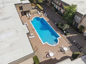 4320  Bellaire Drive S 126W, Fort Worth Texas 76109