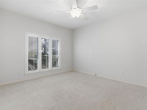 4320  Bellaire Drive S 126W, Fort Worth Texas 76109