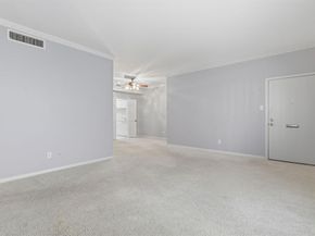 4320  Bellaire Drive S 126W, Fort Worth Texas 76109