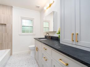 1511  Verano Drive , Dallas Texas 75218