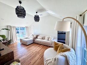 1511  Verano Drive , Dallas Texas 75218