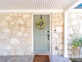 1511  Verano Drive , Dallas Texas 75218