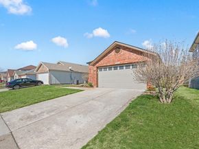 10104  Chapel Glen Terrace , Fort Worth Texas 76116