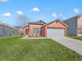 10104  Chapel Glen Terrace , Fort Worth Texas 76116