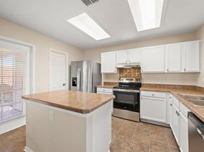 10104  Chapel Glen Terrace , Fort Worth Texas 76116