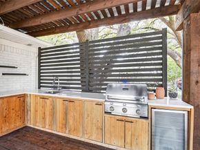 3028  Lavita Lane , Farmers Branch Texas 75234