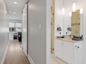 1120  Galveston Avenue  1, Fort Worth Texas 76104