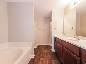 14242  Bridgeview Lane , Dallas Texas 75253