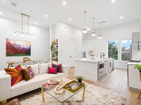 4208  Live Oak Street  106, Dallas Texas 75204