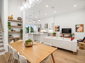 4208  Live Oak Street  106, Dallas Texas 75204