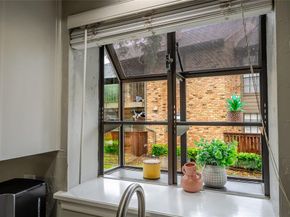 15221  Berry Trail  1201, Dallas Texas 75248