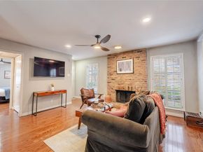 15221  Berry Trail  1201, Dallas Texas 75248