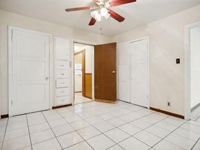 408 W Montana Avenue , Dallas Texas 75224