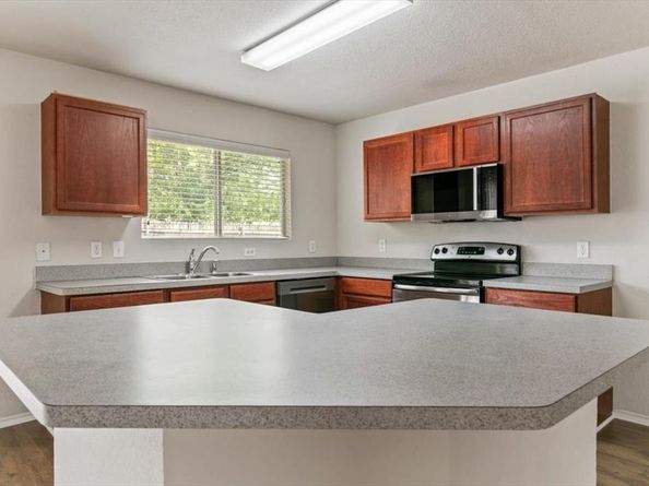621  Woodpecker Lane , Fort Worth Texas 76108