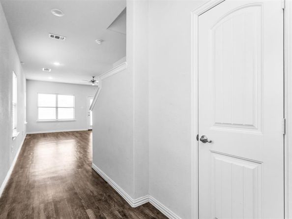 1969  Education Way , Dallas Texas 75217