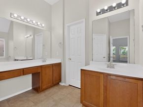 7911  Decoy Drive , Arlington Texas 76002