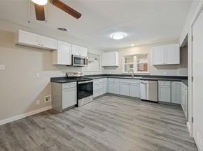 1305 W Lavender Lane , Arlington Texas 76013