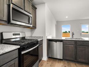 319  Revolution Drive , Venus Texas 76084