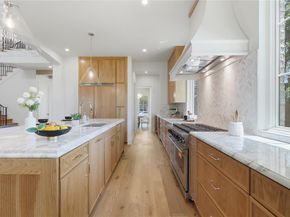 10921  Beauty Lane , Dallas Texas 75229