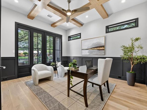 11028  Edgemere Road , Dallas Texas 75230