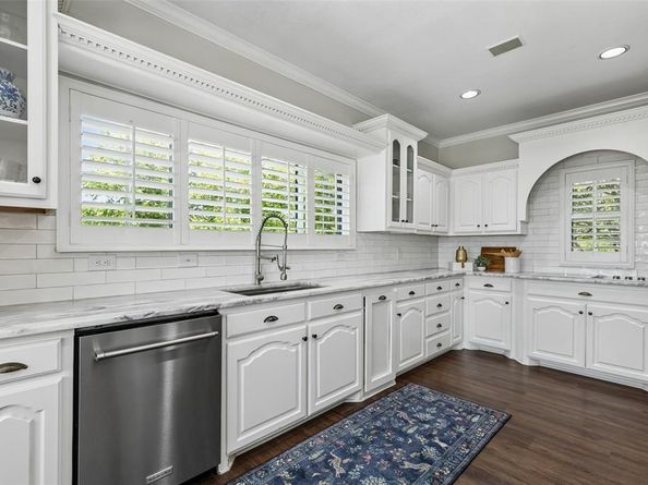 221  Carriage Hill Lane , Heath Texas 75032