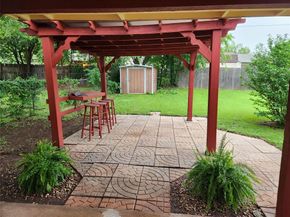 417  Wallace Drive , Crowley Texas 76036