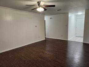 417  Wallace Drive , Crowley Texas 76036