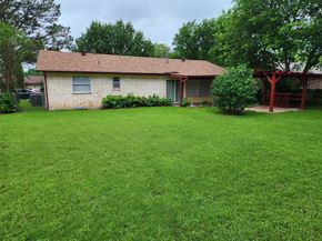 417  Wallace Drive , Crowley Texas 76036