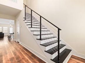 1936  Shaw Street , Dallas Texas 75212