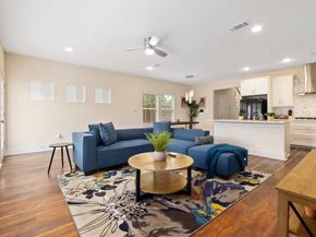 1936  Shaw Street , Dallas Texas 75212