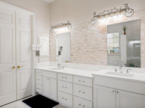 111  Red Bluff Drive , Hickory Creek Texas 75065