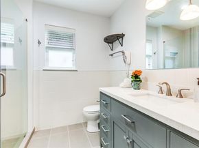 6221  Berryhill Street , Dallas Texas 75231