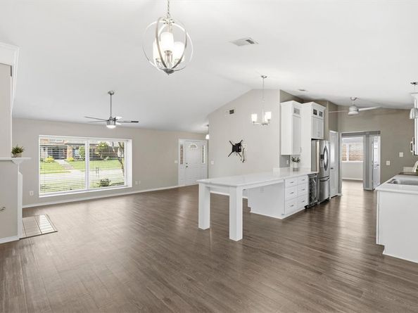 2110  Lansdown Drive , Carrollton Texas 75010