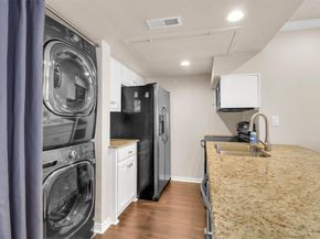 2702  Douglas Avenue  125, Dallas Texas 75219