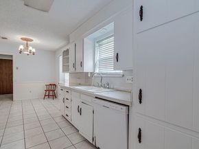 4053  Glenbrook Drive , Arlington Texas 76015