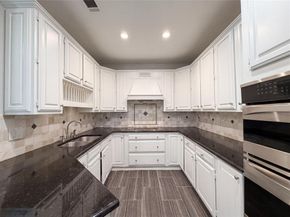 7707  Windmere Court , Irving Texas 75063