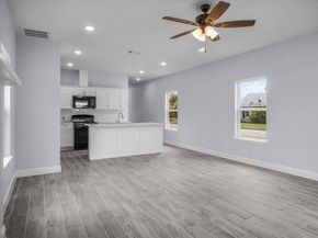 3101  Clinton Avenue , Fort Worth Texas 76106