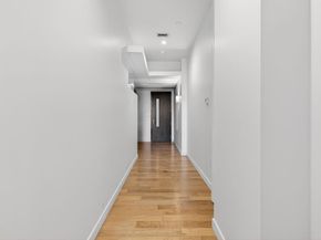 2600 W 7th Street  1727, Fort Worth Texas 76107