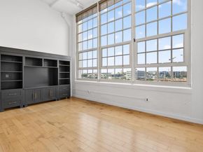 2600 W 7th Street  1727, Fort Worth Texas 76107