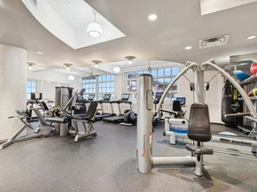 2600 W 7th Street  1727, Fort Worth Texas 76107