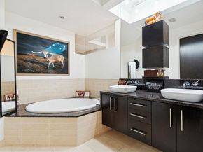 2600 W 7th Street  1727, Fort Worth Texas 76107