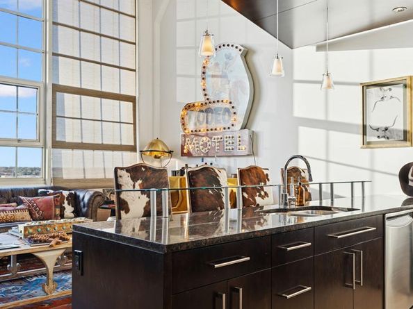 2600 W 7th Street  1727, Fort Worth Texas 76107