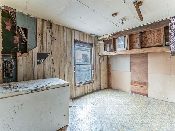 1205  Oak Street , Grand Prairie Texas 75050