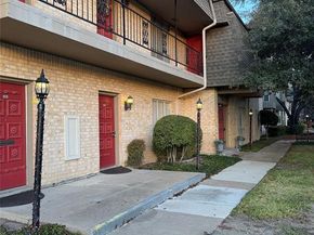 4320  Bellaire Drive S 102W, Fort Worth Texas 76109