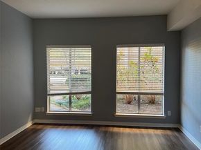 4320  Bellaire Drive S 102W, Fort Worth Texas 76109