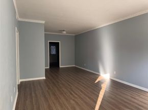 4320  Bellaire Drive S 102W, Fort Worth Texas 76109