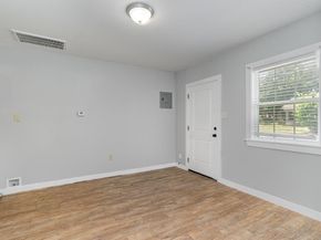 3402  Jeffries Street , Dallas Texas 75215